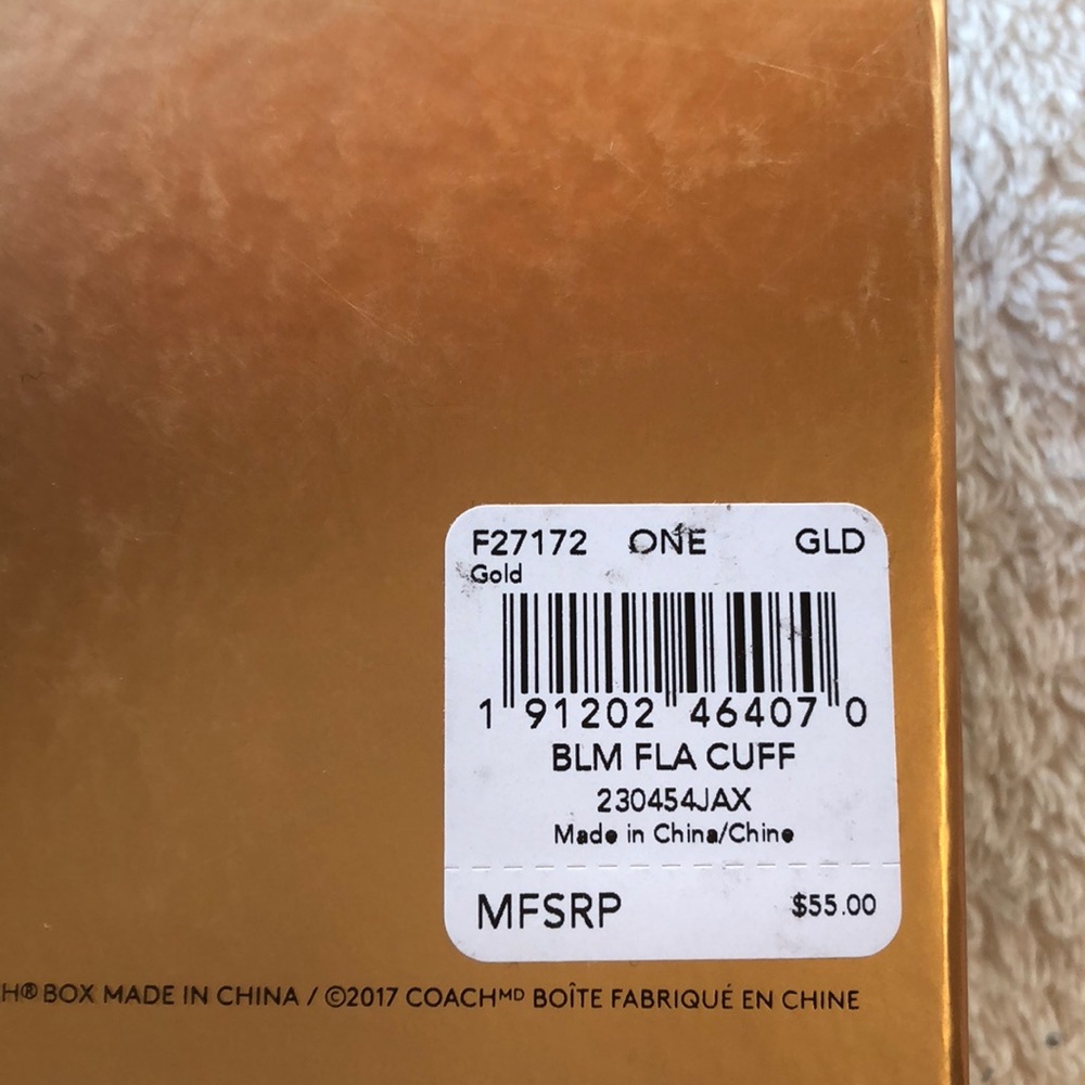 Coach goldtone pearl cuff bracelet (NWT)LAST ONE ! - Picture 8 of 8